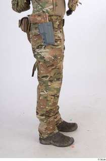 Photos Frankie Perry Army USA Recon leg lower body 0006.jpg